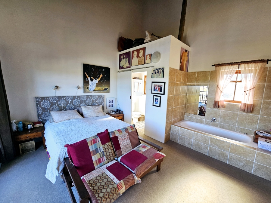 5 Bedroom Property for Sale in Stilbaai Oos Western Cape